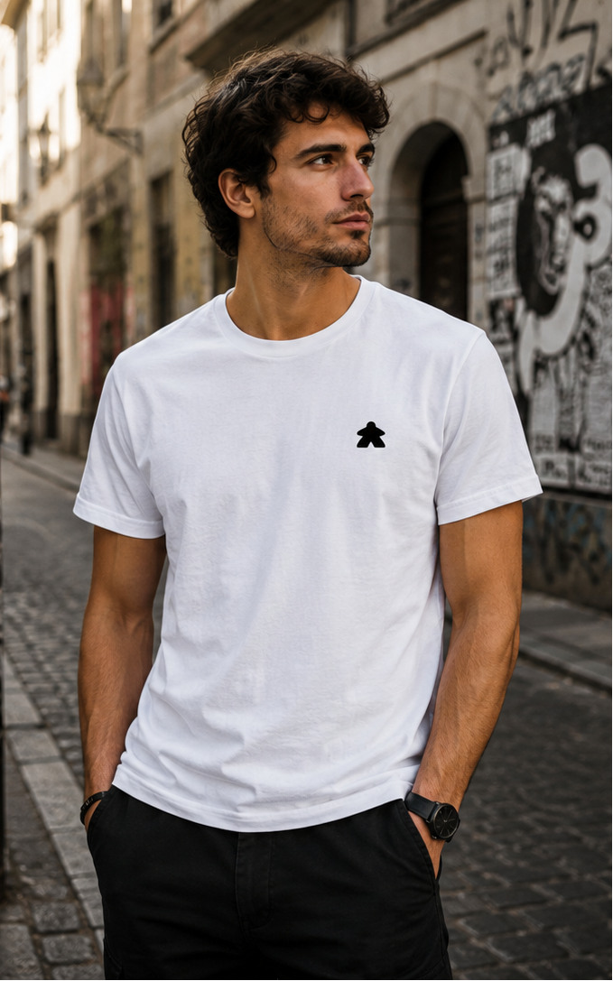 Classic Player - Streetwear Unisex Póló - Fekete logóval